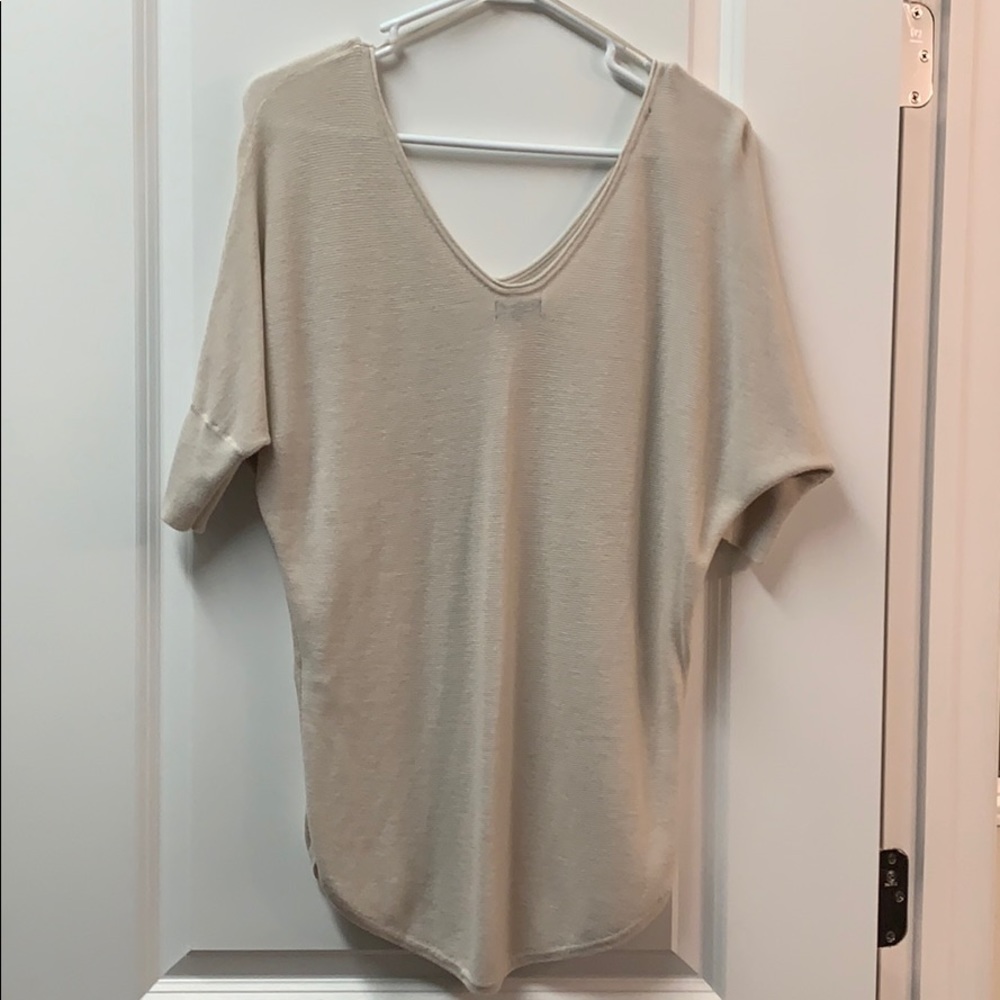 Express lightweight sweater - Picture 2 of 2
